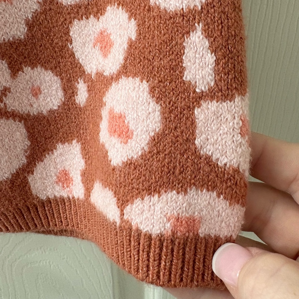 UGG NWT Shaina Shorts Knit Blend Brown Pink Floral Size L - Picture 5 of 10